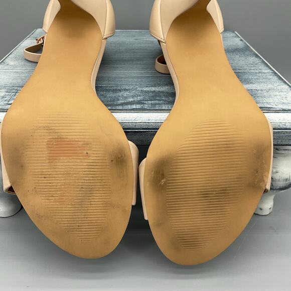 LC Lauren Conrad Hematite Women’s Pumps Beige Size 9.5 - Picture 10 of 10